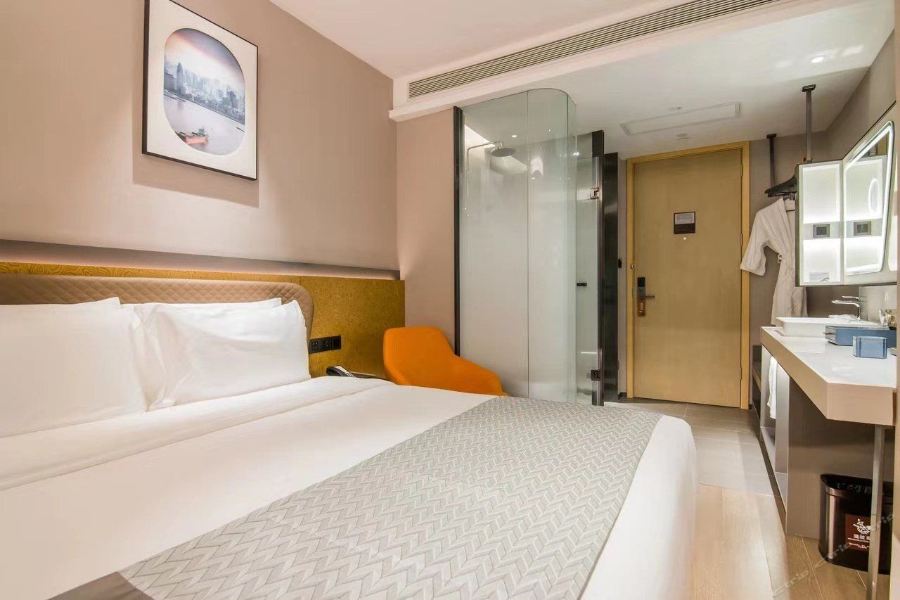 Sky Bird Hotel